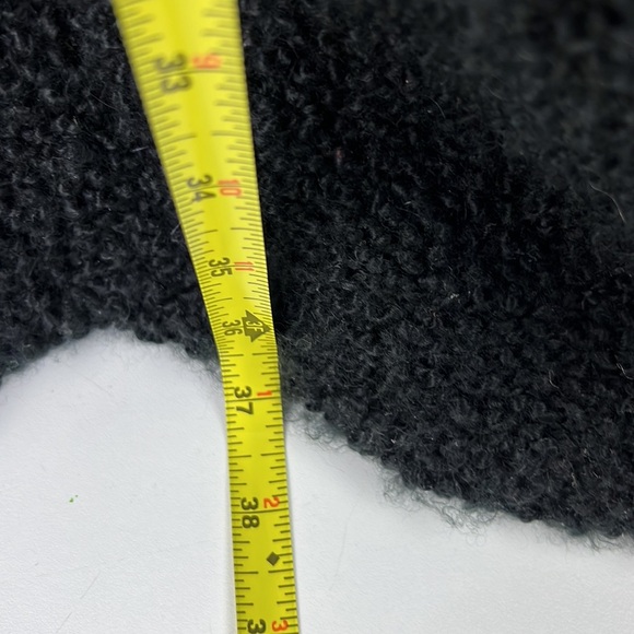 Gorgeous Long Sweater Duster Coatigan – Faux Fur Collar with Pompom Ties - Picture 3 of 10